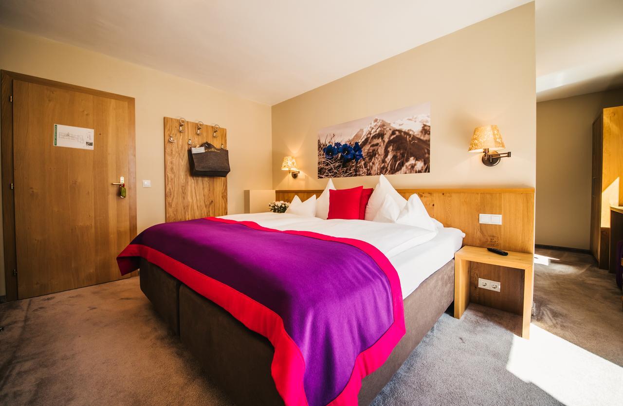 Hotel Dr Otto Murr B&B Sankt Anton am Arlberg Exterior foto